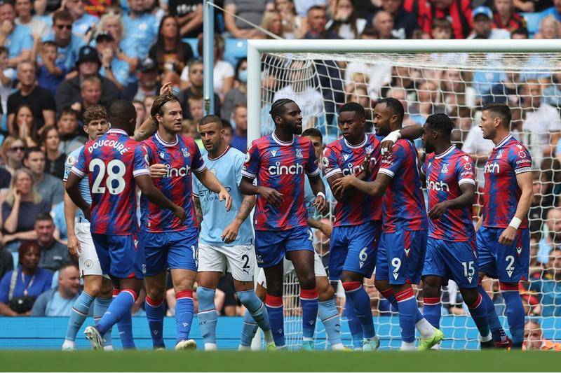 田径场上 田径场上