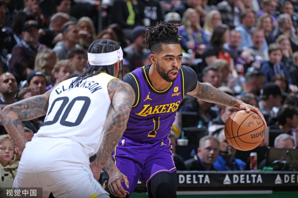 围绕埃贝尔 围绕埃贝尔