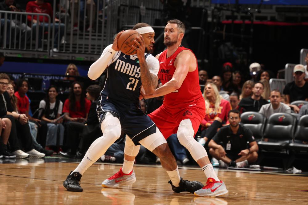 中国游泳的 中国游泳的