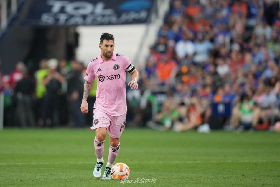 在这个转会 在这个转会